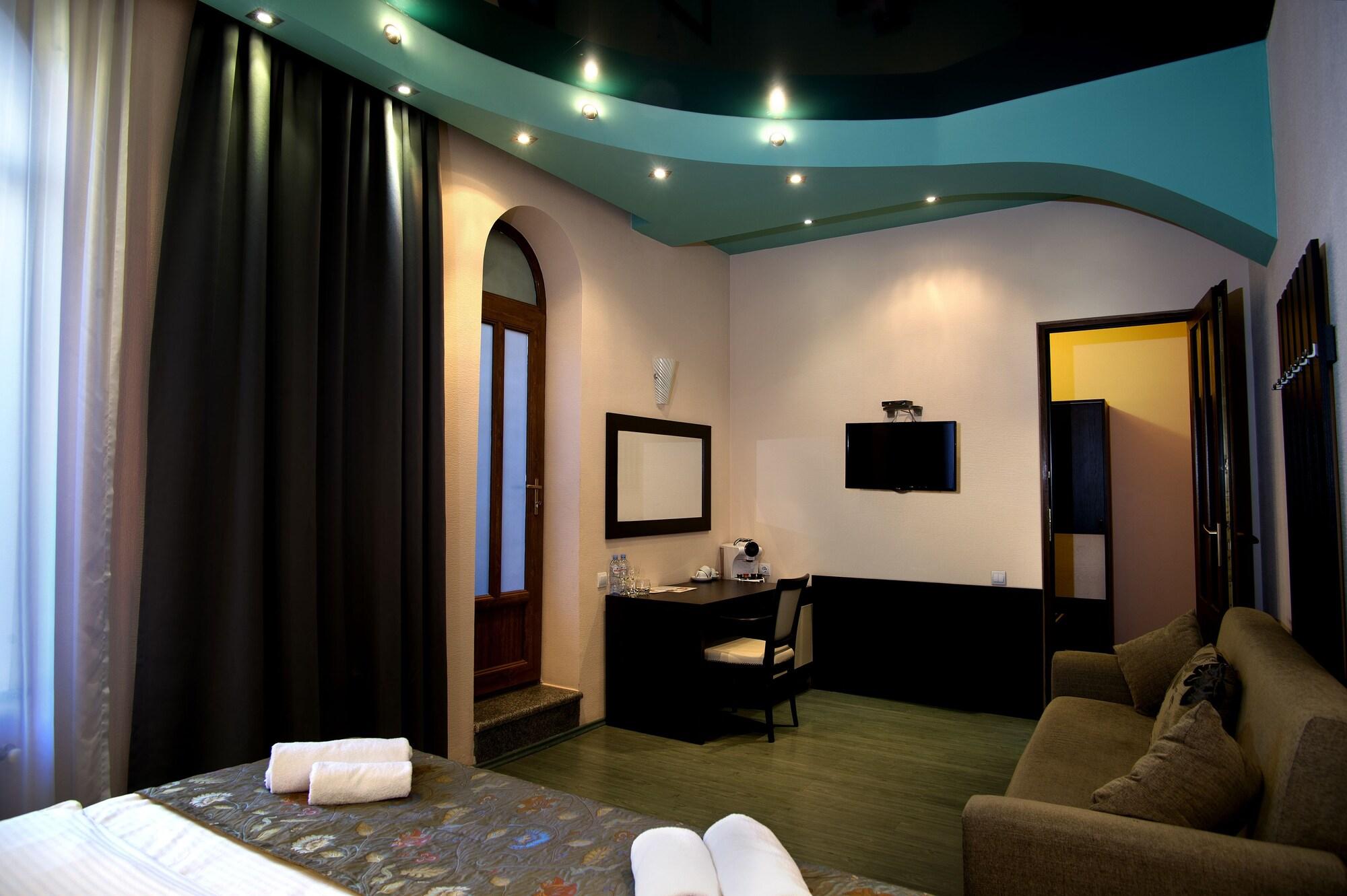 Coral Boutique Hotel Tbilisi Zewnętrze zdjęcie